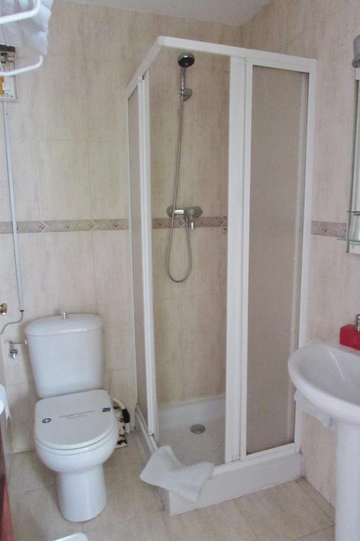 Hostal Nuevas Naciones Grenada Zewnętrze zdjęcie